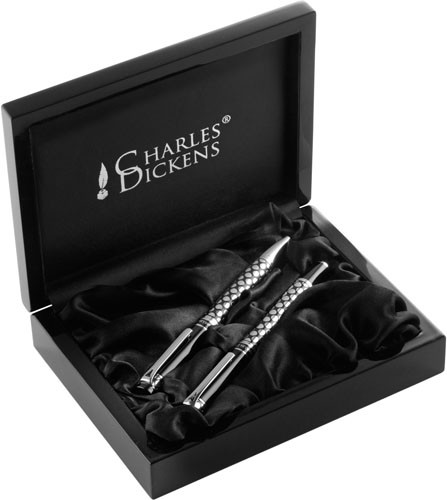 Charles Dickens Premium