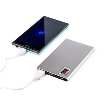Powerbank 'Flatline' aus Aluminium